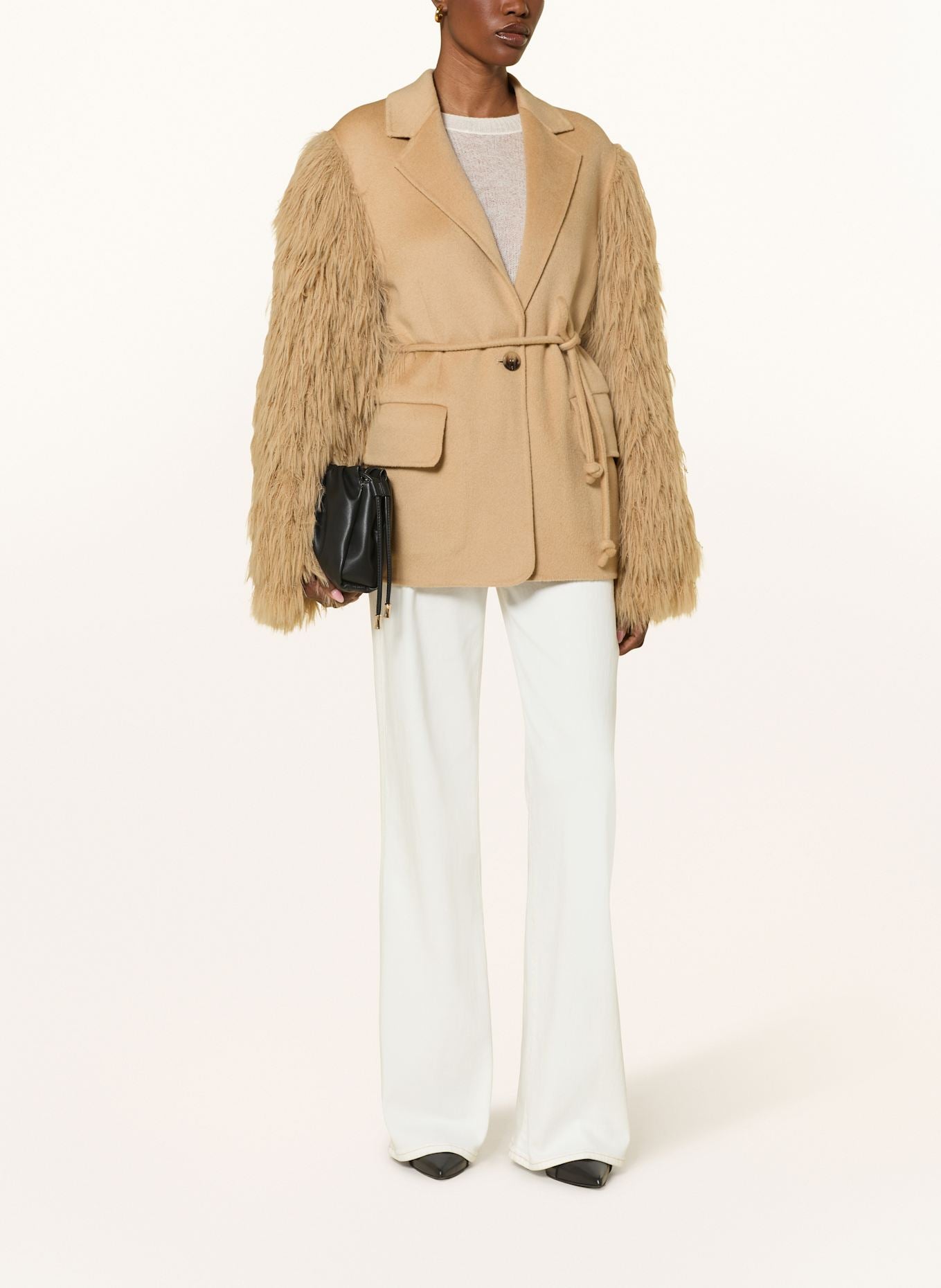Furry Sleeve Details Coat